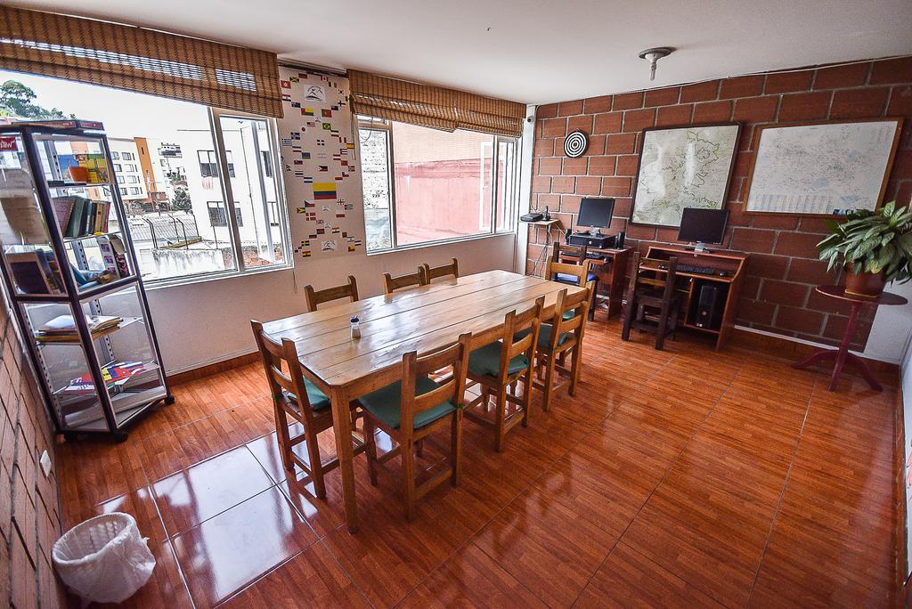 Mountain House Manizales Hotel ภายนอก รูปภาพ